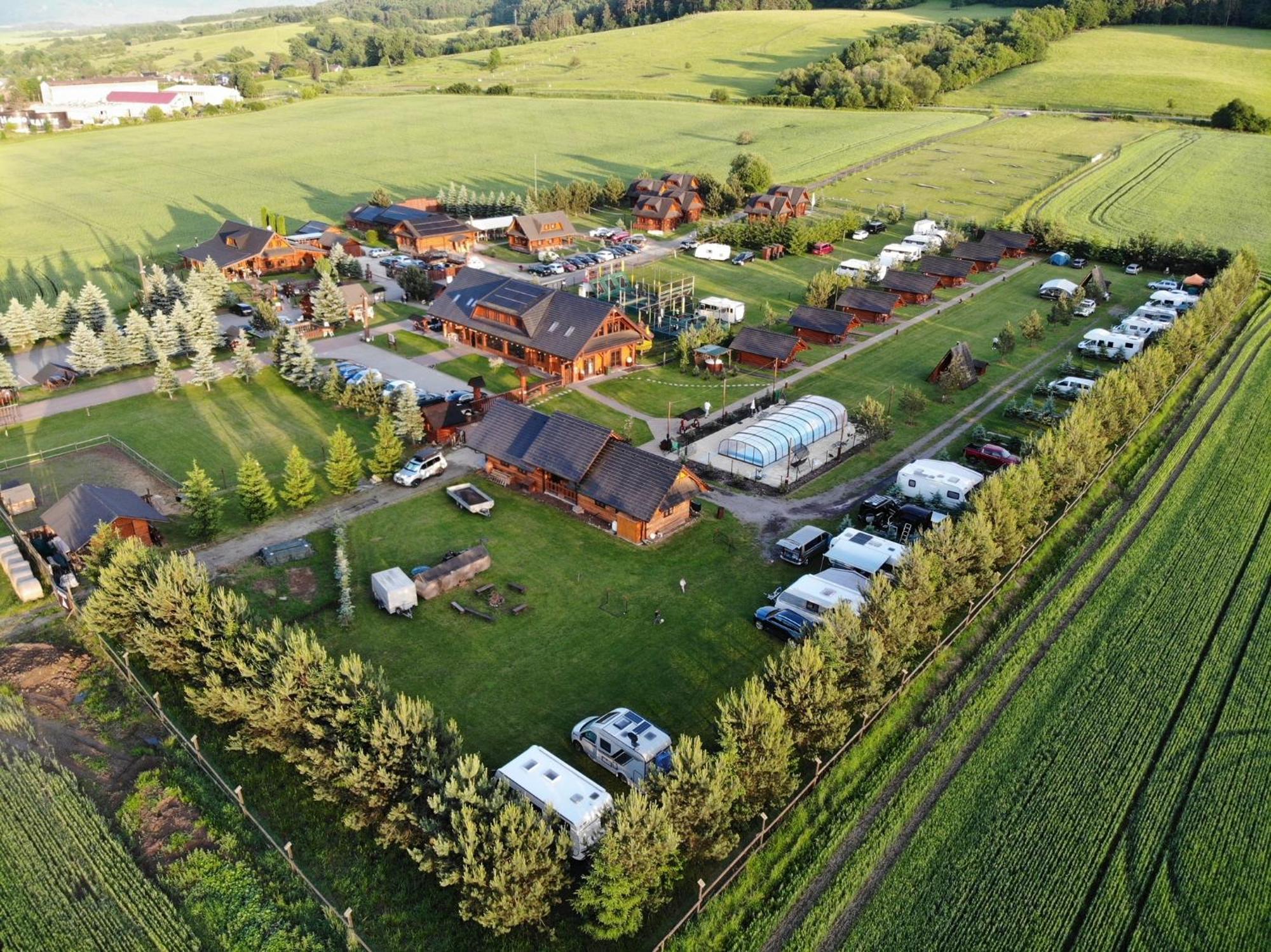 Ubytovanie Koliba Pacho - Zrub Anicka Prievidza Exterior photo